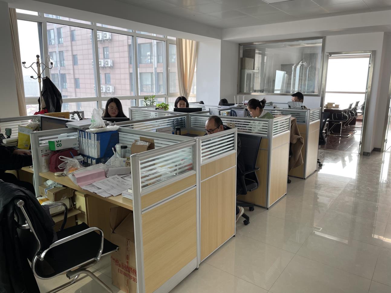 Customized refrigerated storage products freezer chamber