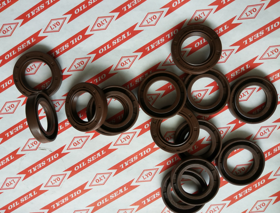 TC framework oil seal,model 30*46*8,NBR material,color is generally biack and brown.