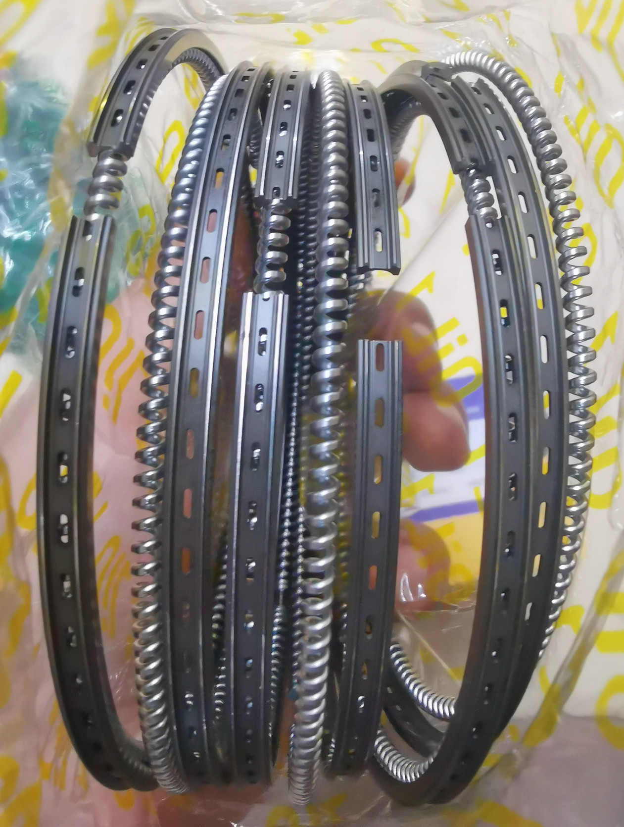 EH700 H07C NPR Piston Rings 13011-1620B 13011-2070A 13011-2090 13011-3010A For HINO Engine Parts
