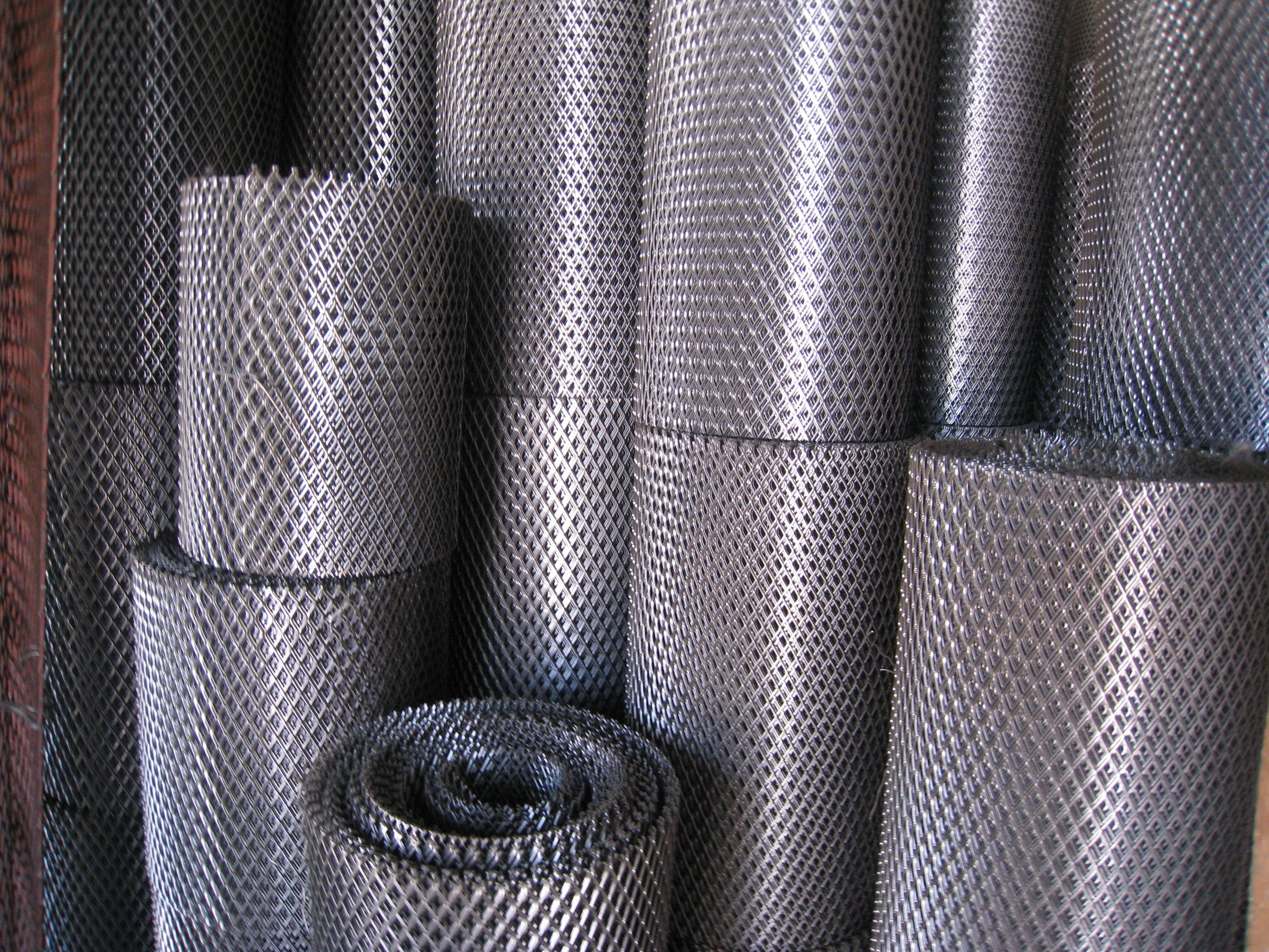 Polishing Hexagonal Expanded Metal Security Mesh 0.5mm 1mm Thick For Gutter Guard