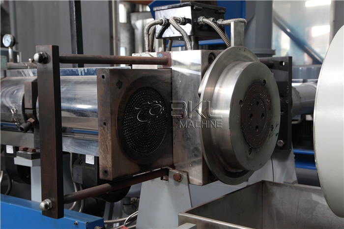 Film Plastic Granulating Line 350kg H Woven Pp Bag Recycling Machine