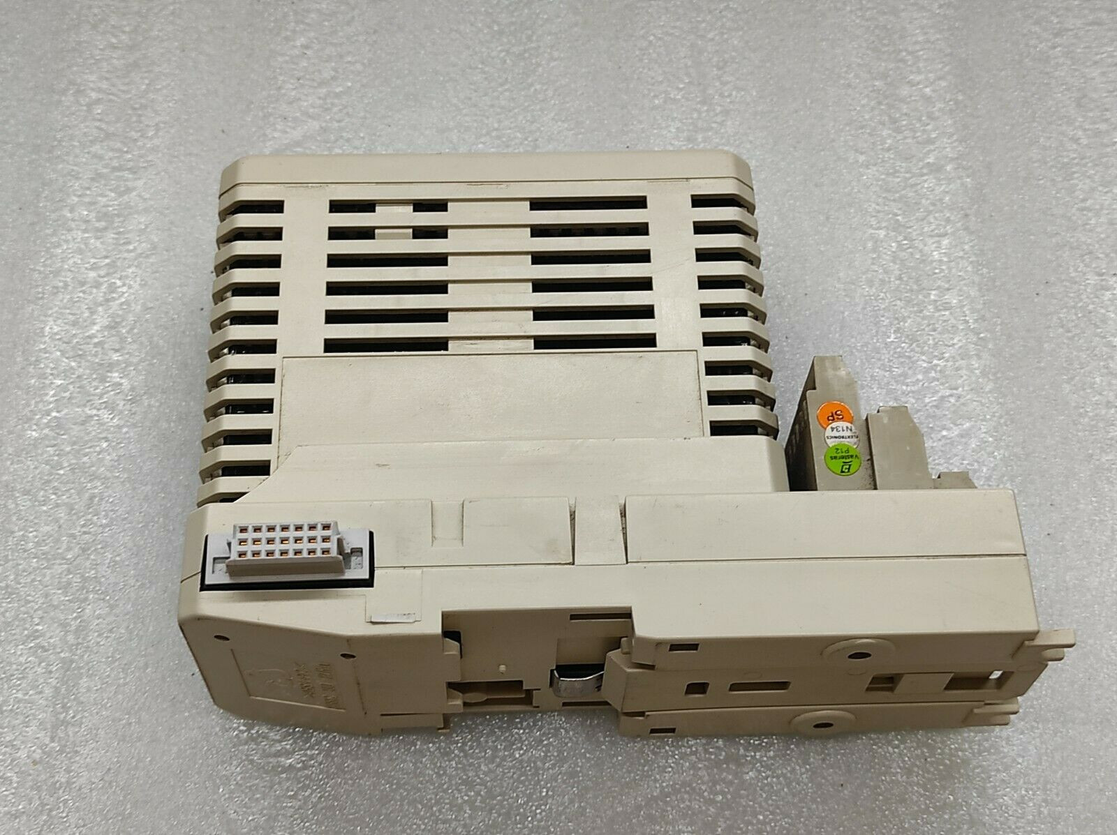 TU810V1 3BSE013230R1 COMPACT MODULE TERMINATION 2X8 SIGNAL 50V TU810V1 MTU I/O MODULE