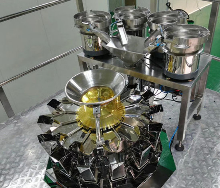Full Automatic 3L 60bag/Min Hardware Packaging Machine For Spare Parts