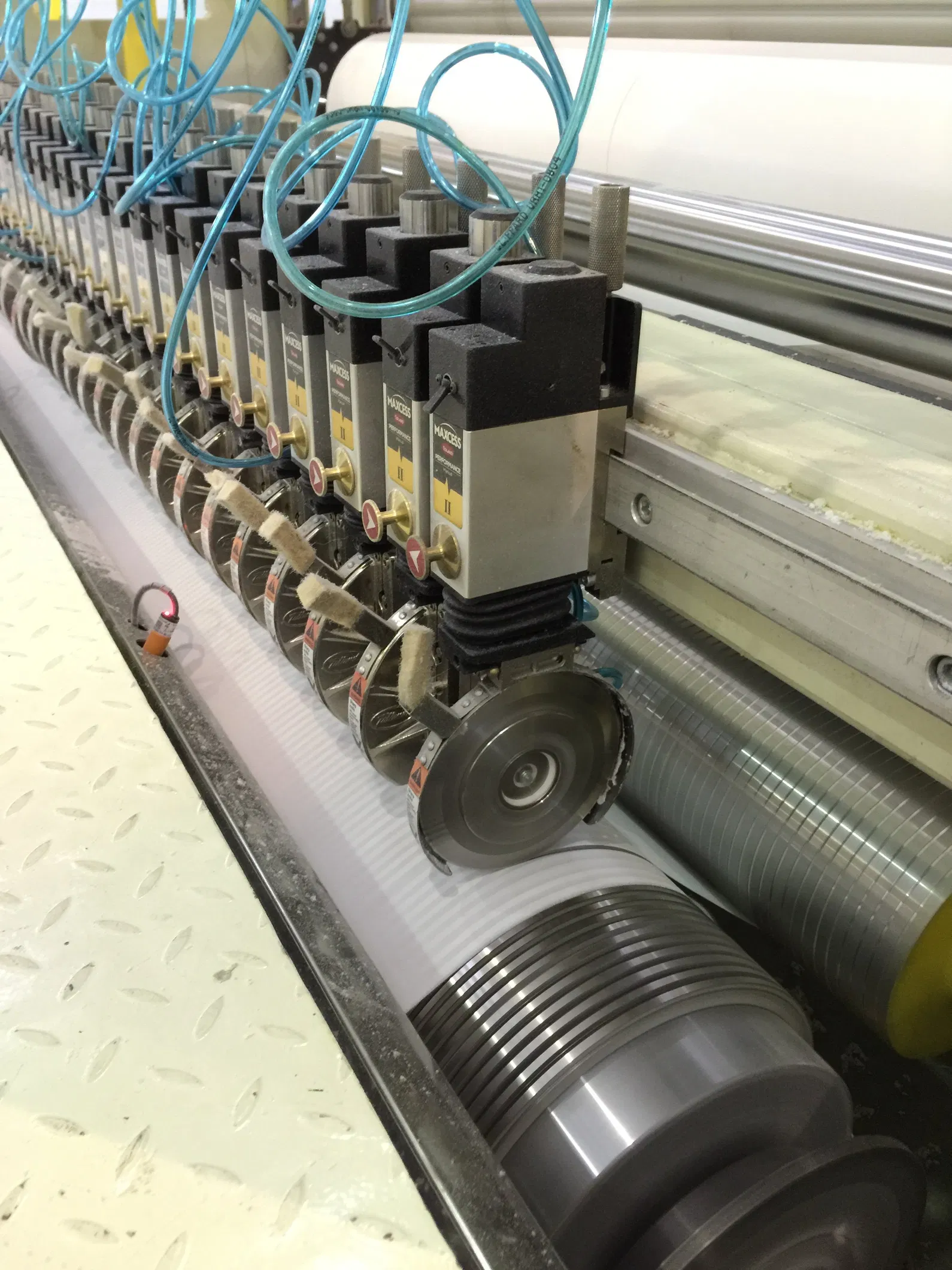 Paper Mill Mother Roll Slitting Rewinder