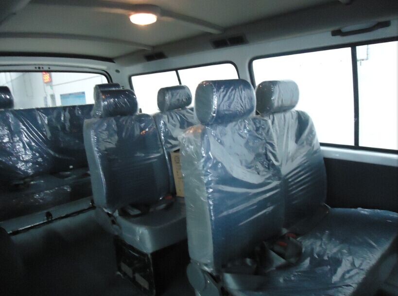 Highroof City Service Bus Mini Van Bus With Power Steering Long Distance