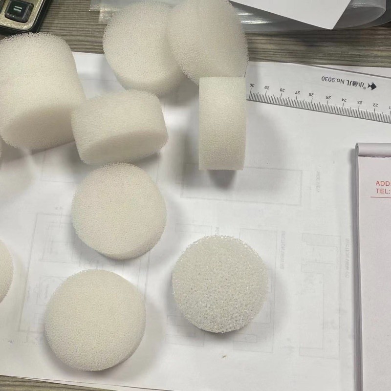 Perforated White Filter Sponge Mesh Polyurethane Cylindrical Foam
