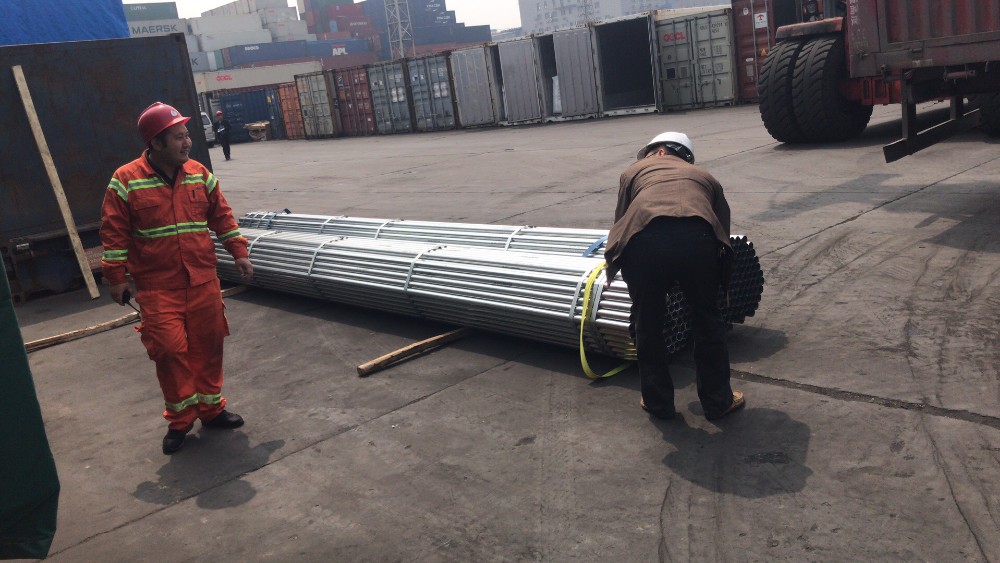 Round SS201 SS304 Stainless Steel Pipes And Tubes Seamless