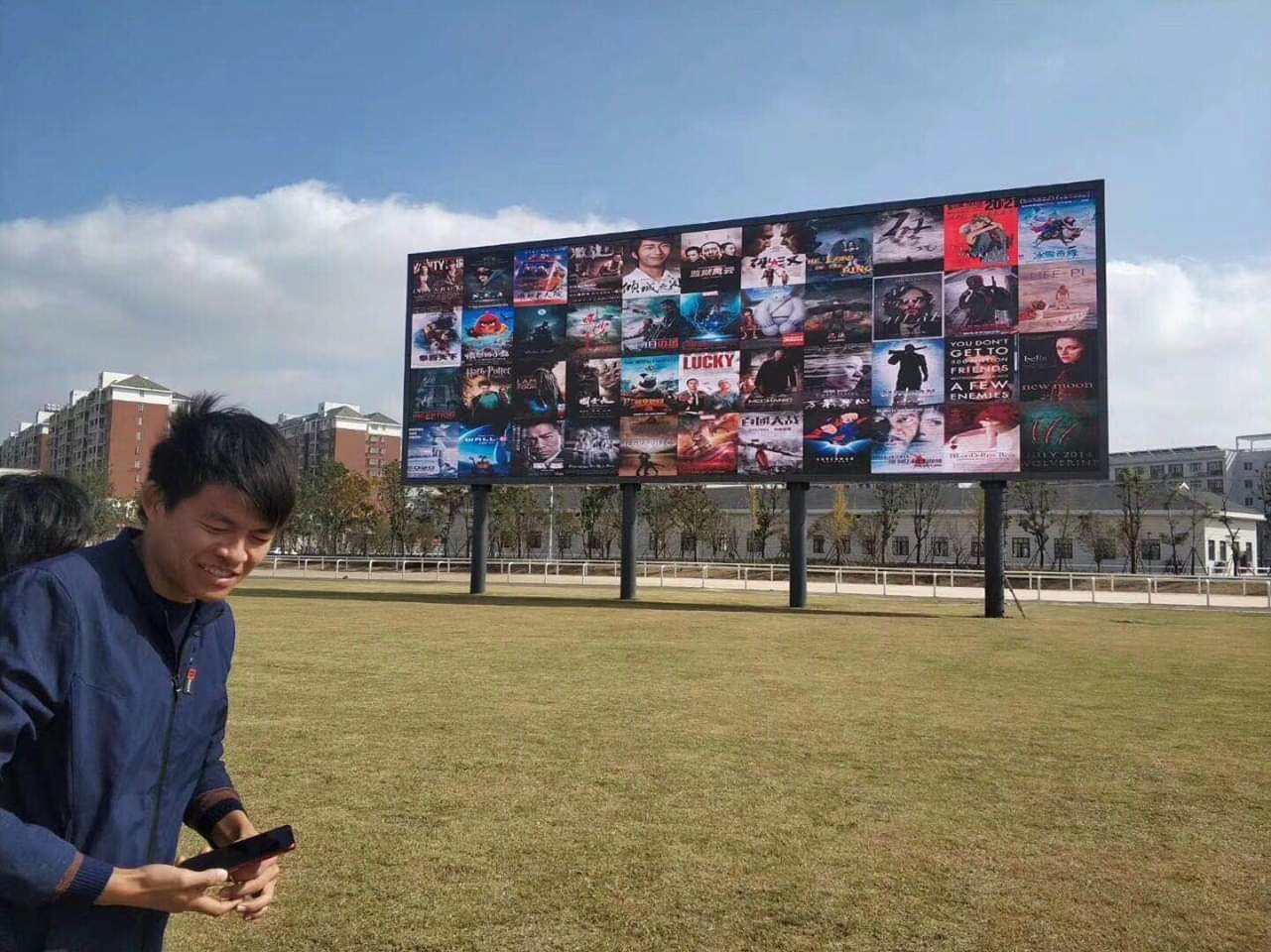 P5 Outdoor Fixed Use Standard Waterproof Cabinet Large LED Billboard