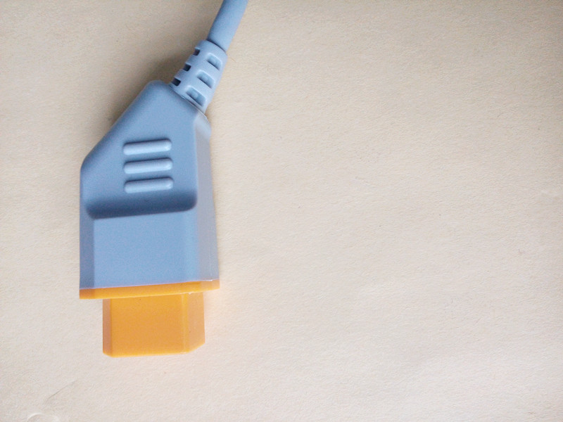 Compatible Nihon Kohden Pressure Transducer Cable Abbott TPU Cable 14P To 4P