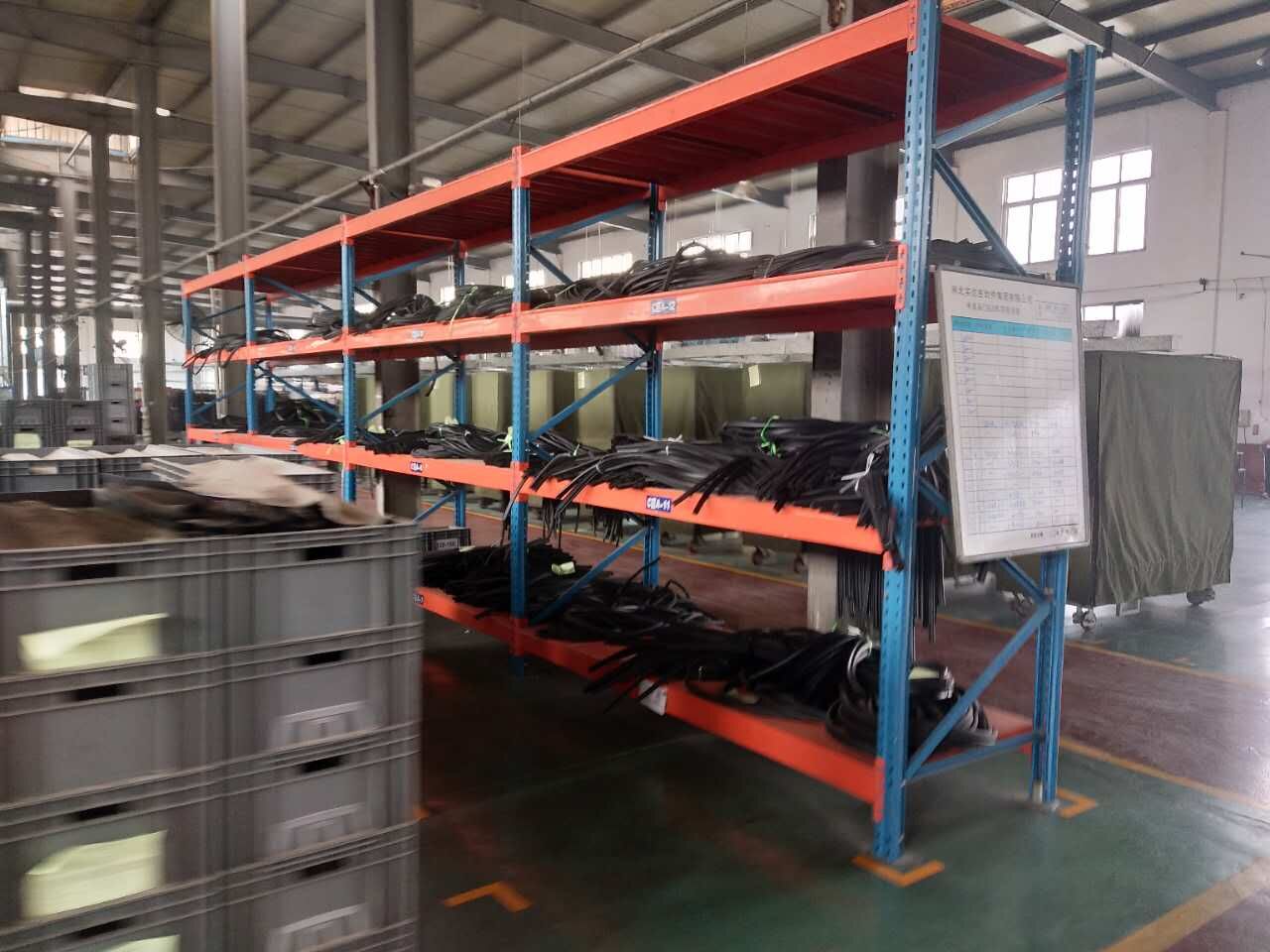 Solar Panel Sealing Strip in Black EPDM Rubber for T Shape Waterproofing Solutions