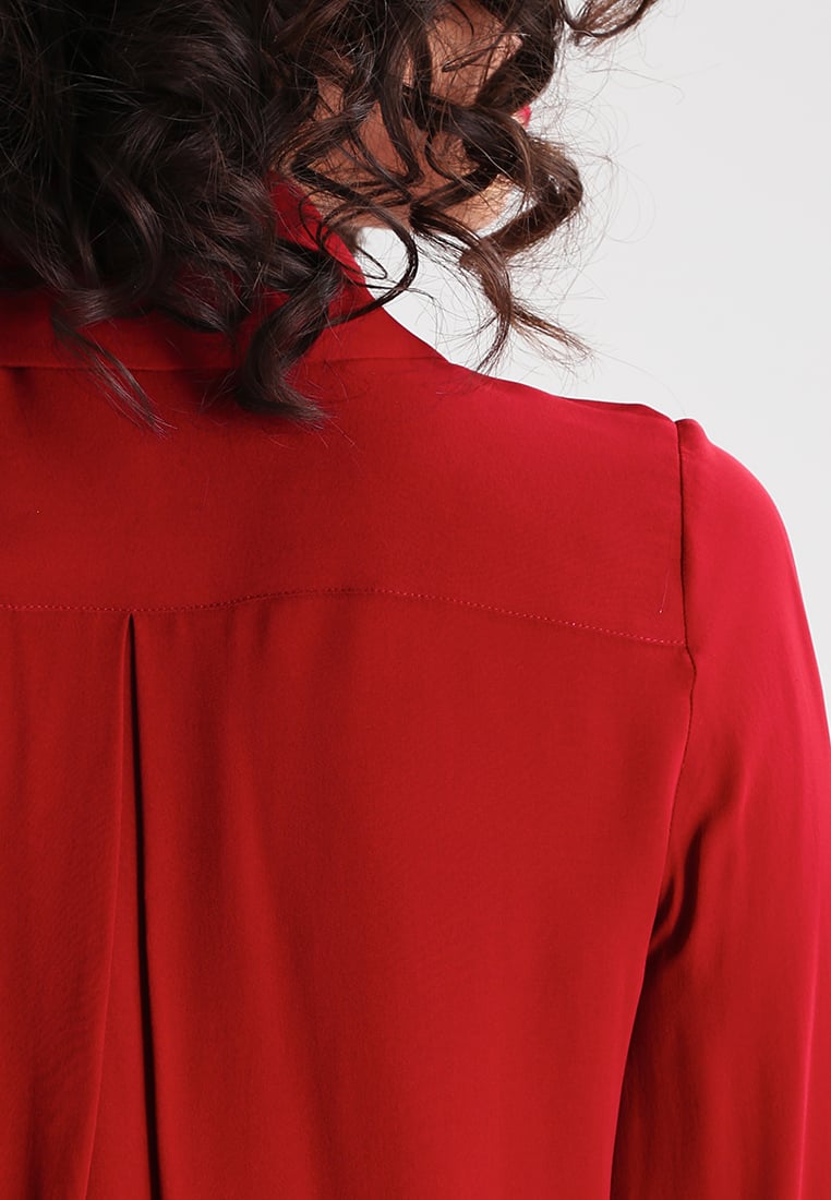 New Arrival Elegant Red Woman Autumn Long Sleeve Low V-neck Blouse and Ladies Shirt