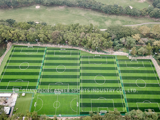 PE Artificial Football Pitches 10500 Density UV Resistant Grass Type