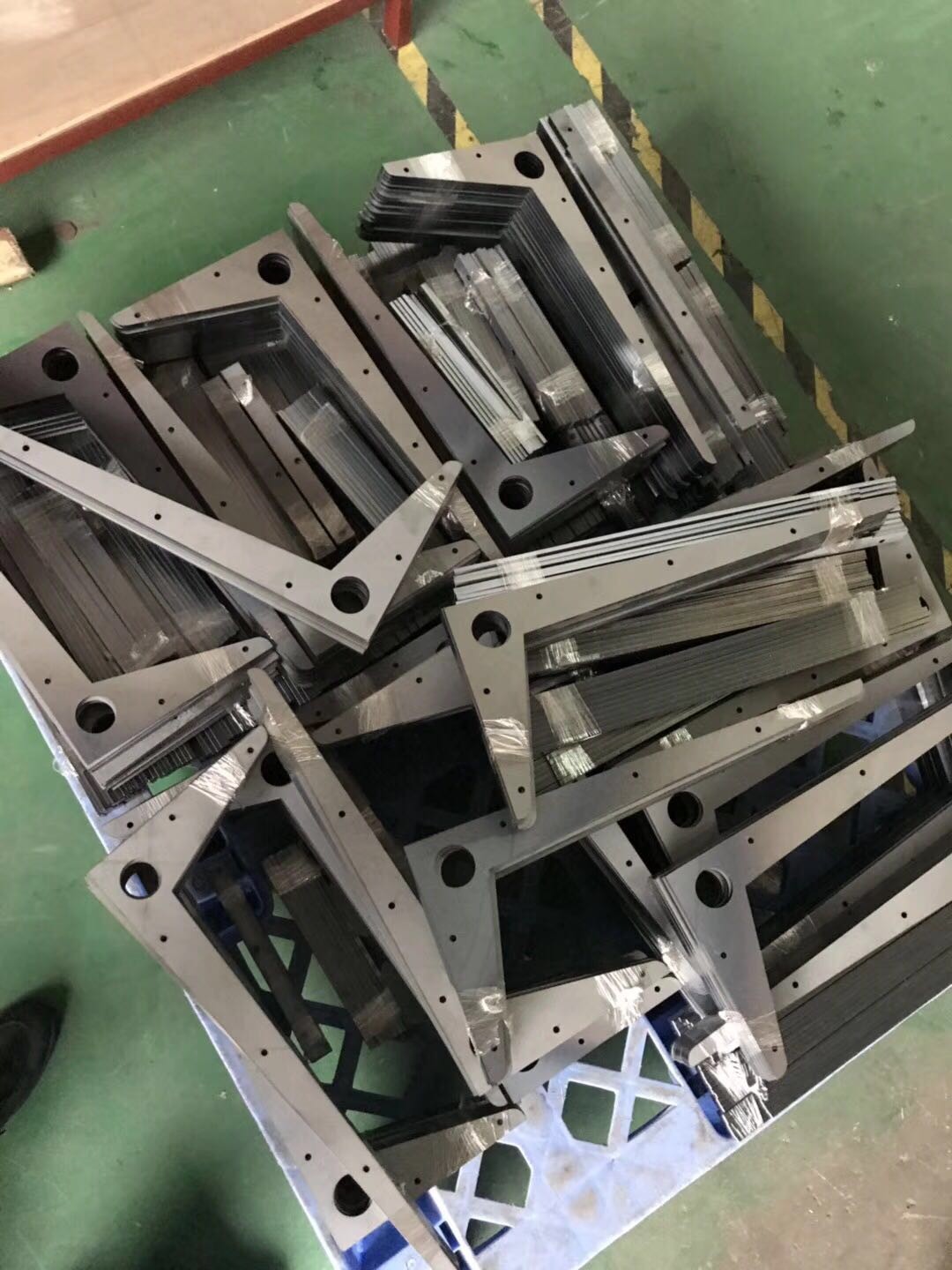 China Architectural Stainless Steel Metal Fabrication Manufacturer For Hotel Decoration