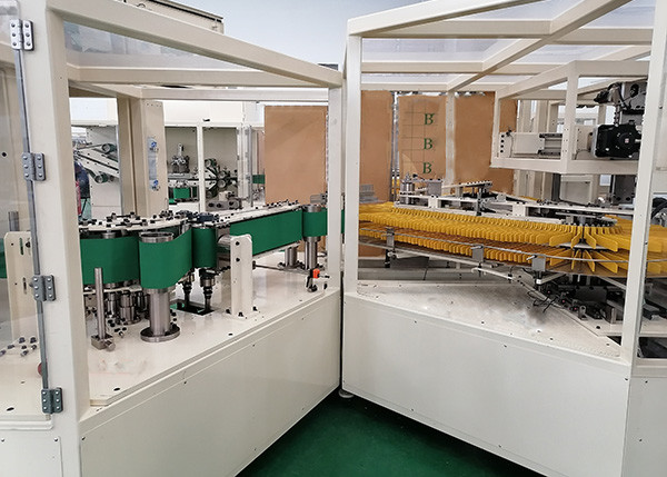 2000 PPM 30KW Full Servo Driven Diaper Stacker Machine