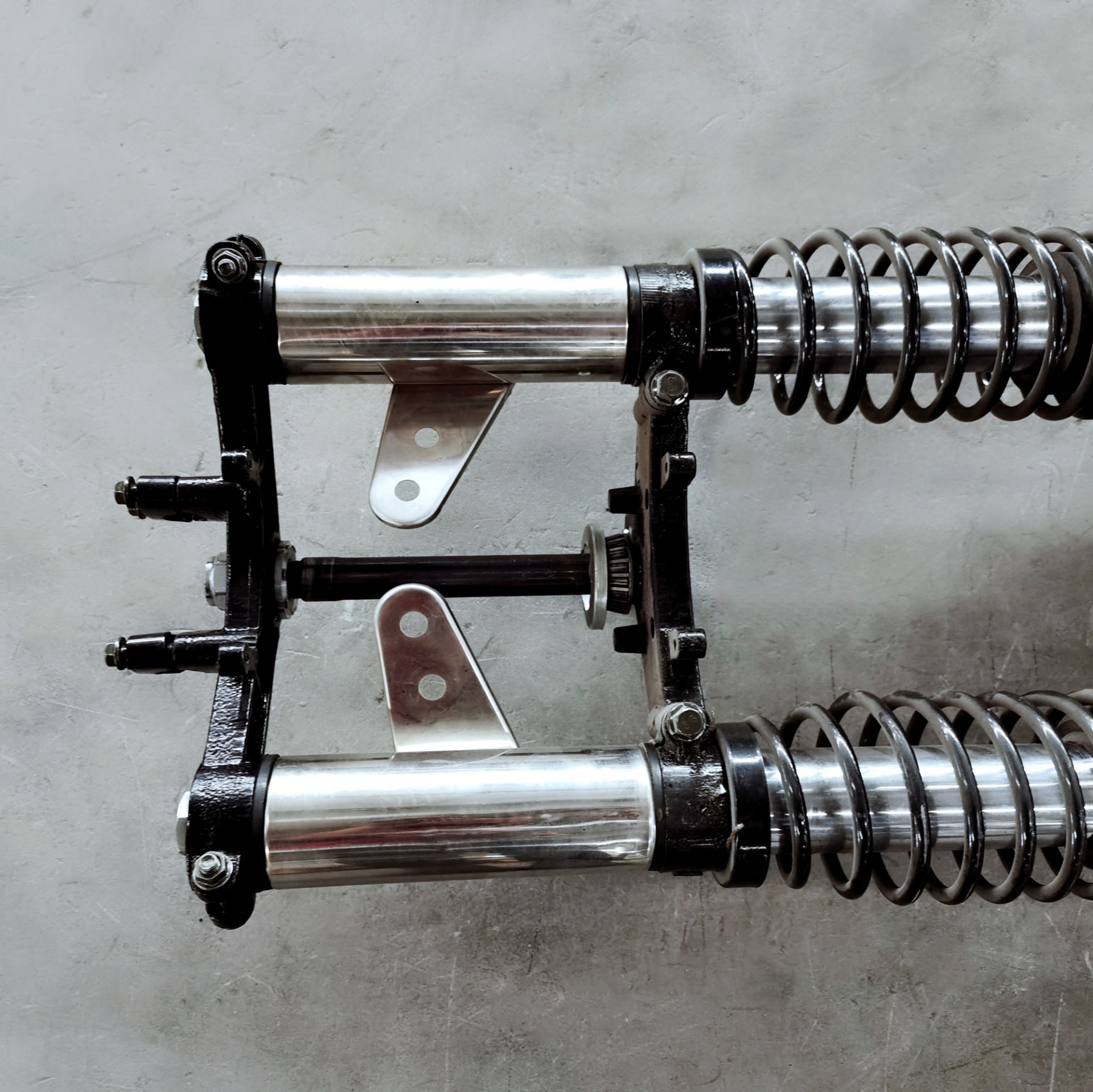 DAYANG Motorcycle Rear Shock Absorber OEM Box Packing A-CLASS 4/42 Bush Material ISO Place