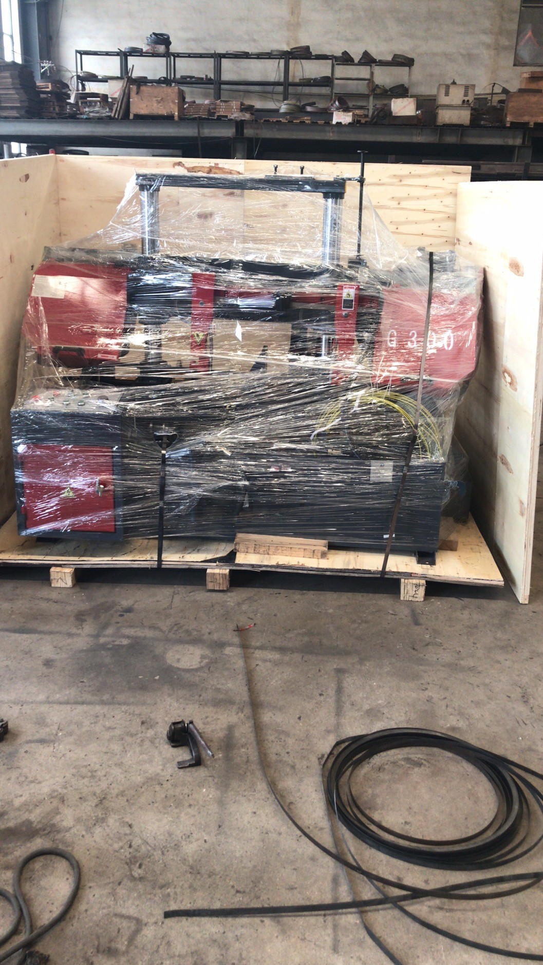 H Beam Channel Steel Plc Control Metal Bandsaw Machine