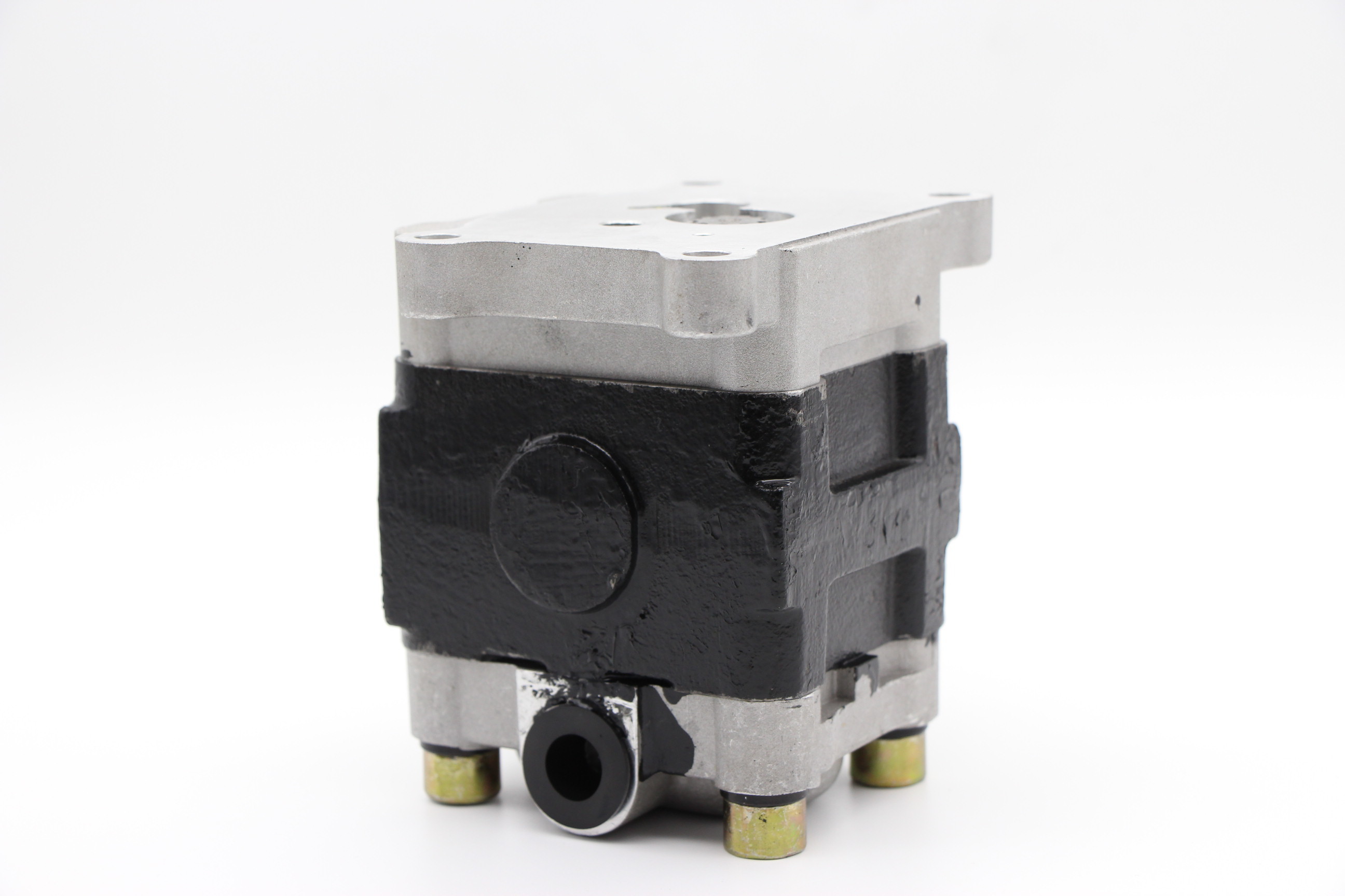 Hot sale good quality PC50MR gear pump pilot pump for PC55 PC56 PC40MR-2 excavator part