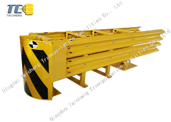Yellow Q345 Q235 Crash Cushion Attenuator Corrosion Resistance Long Service