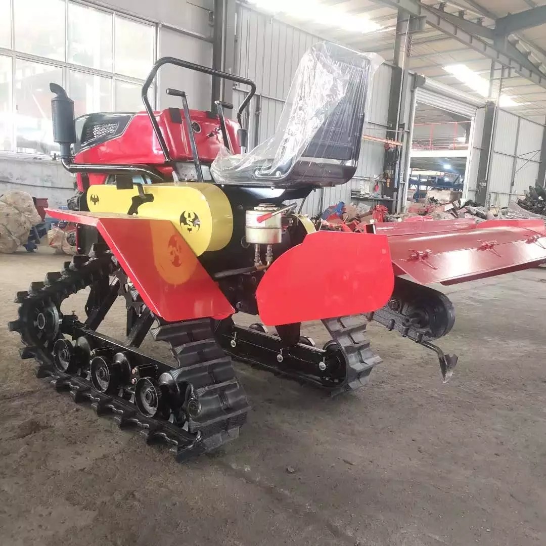 15KM/H Crawler Farm Tractor Gear Drive Mini Tiller Machine For Planter