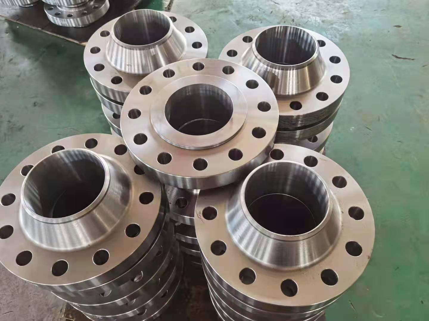 PED API 16mn Forged Butt Weld Flange ASTM 10mm 100mm Round