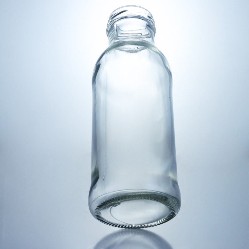 Custom Capacity Juice Milk Ketchup Salad Chili Sauce Glass Bottle with Metal Lid Decal