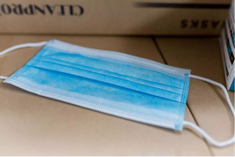 Three Ply Non Woven Surgical Disposable Earloop Face Mask