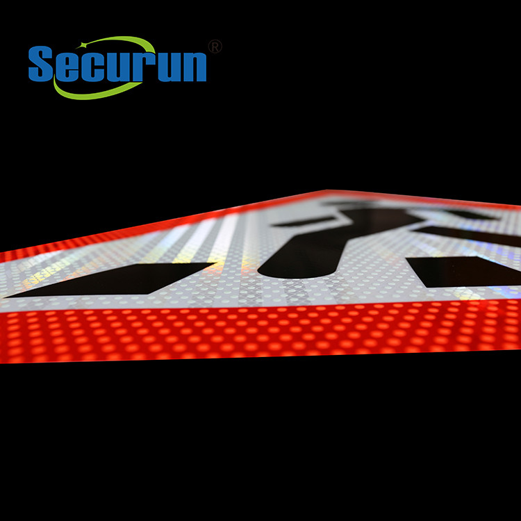 1.5mm Triangle Custom Reflective Sign Pedestrian Crossing Road Ahead
