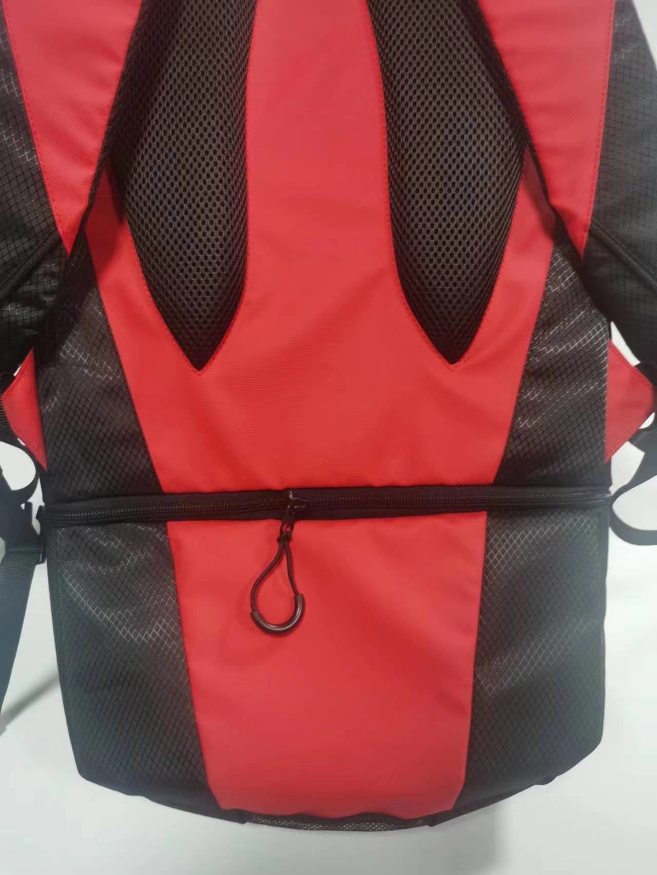 Detachable Bike Helmet Backpack Bag Red With Dry / Wet Separation