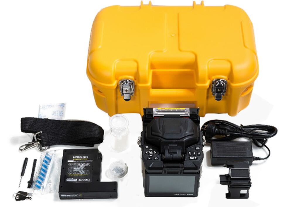FTTH 4800mAh Fiber Optic Fusion Splicer FTTX Active Cladding Alignment