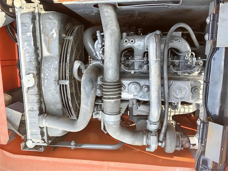 Active Made In Japan 2022 Year Model Used Hitachi EX120 Crawler Excavator 60.4KW