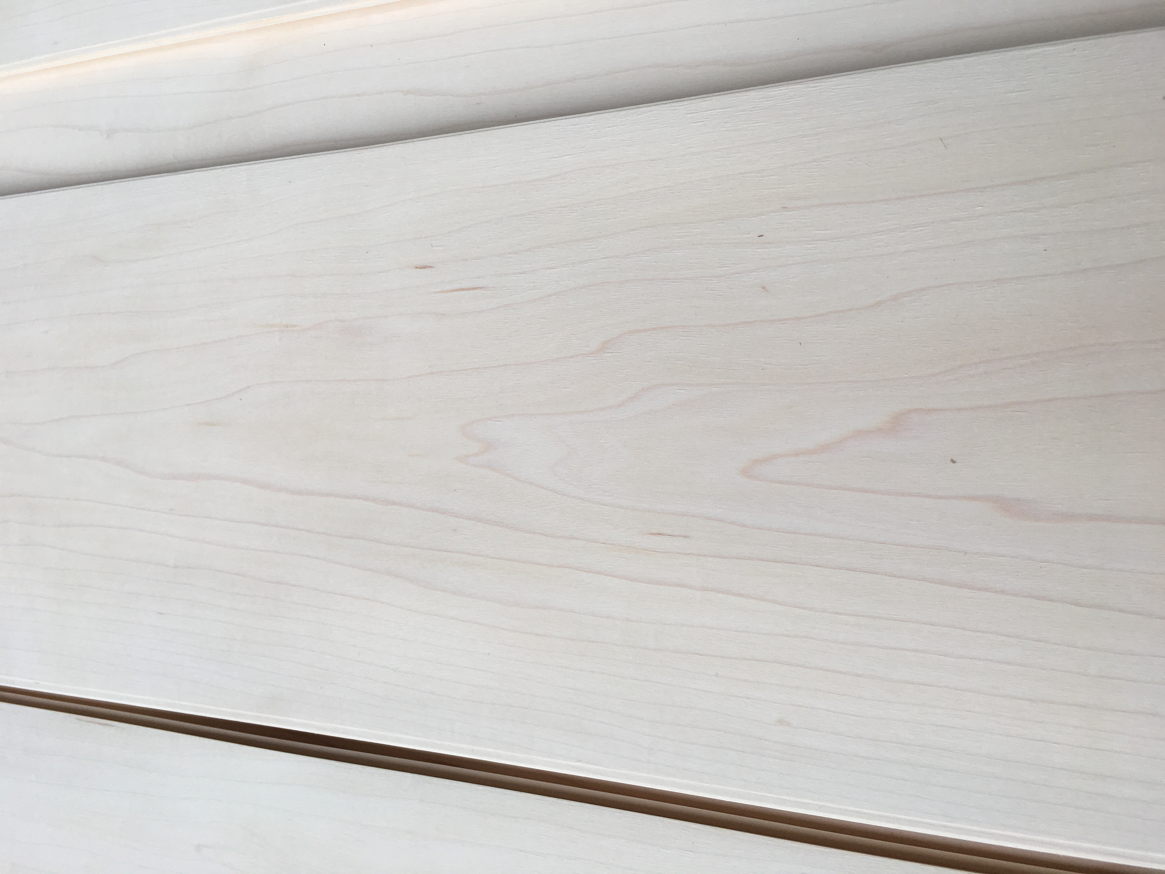 Wholesale Natural Maple Veneers Sheet Mountain Grain 0.45mm Maple Wood Veneer for Skateboards Wood Veneer