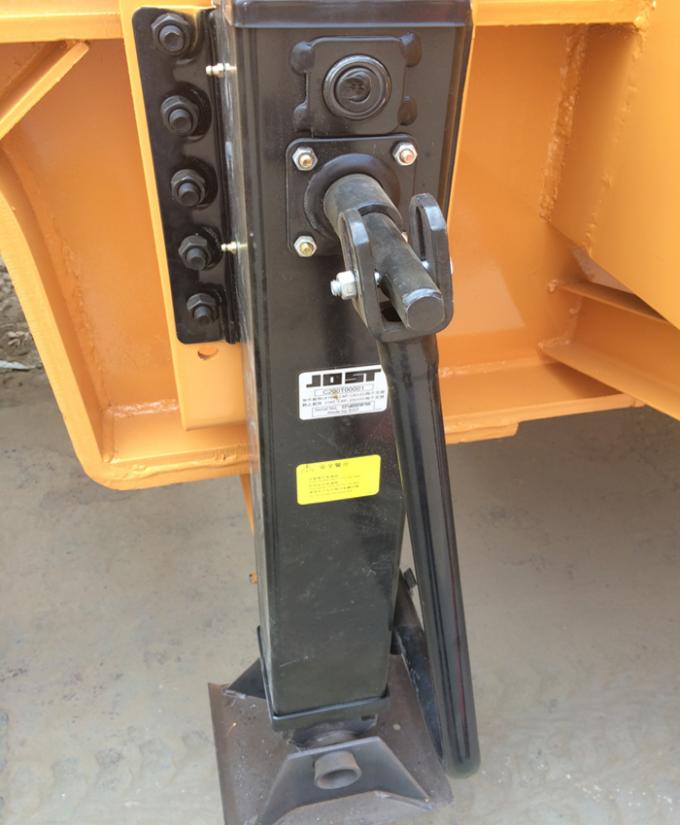 2 Axles 60 Tons Low - bed Semi Trailer Truck , Low Flatbed Trailer Truck