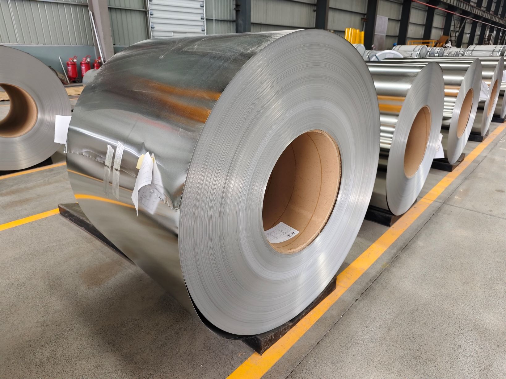 EN10202 Electrolytic Tinplate (ETP) 0.15-0.5mm 2.8/2.8g Tincoating Used For Decorative Packaging