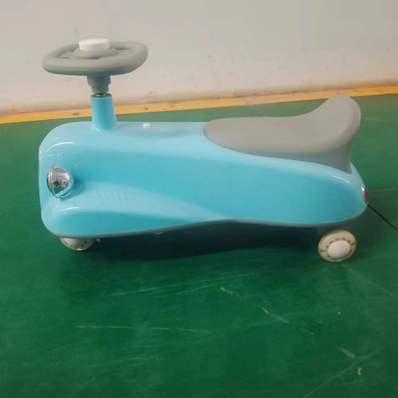 Toddler Balance Car 2 in 1 Balance Bike Ride On Car Toys Suitable for 5-7 Years Old