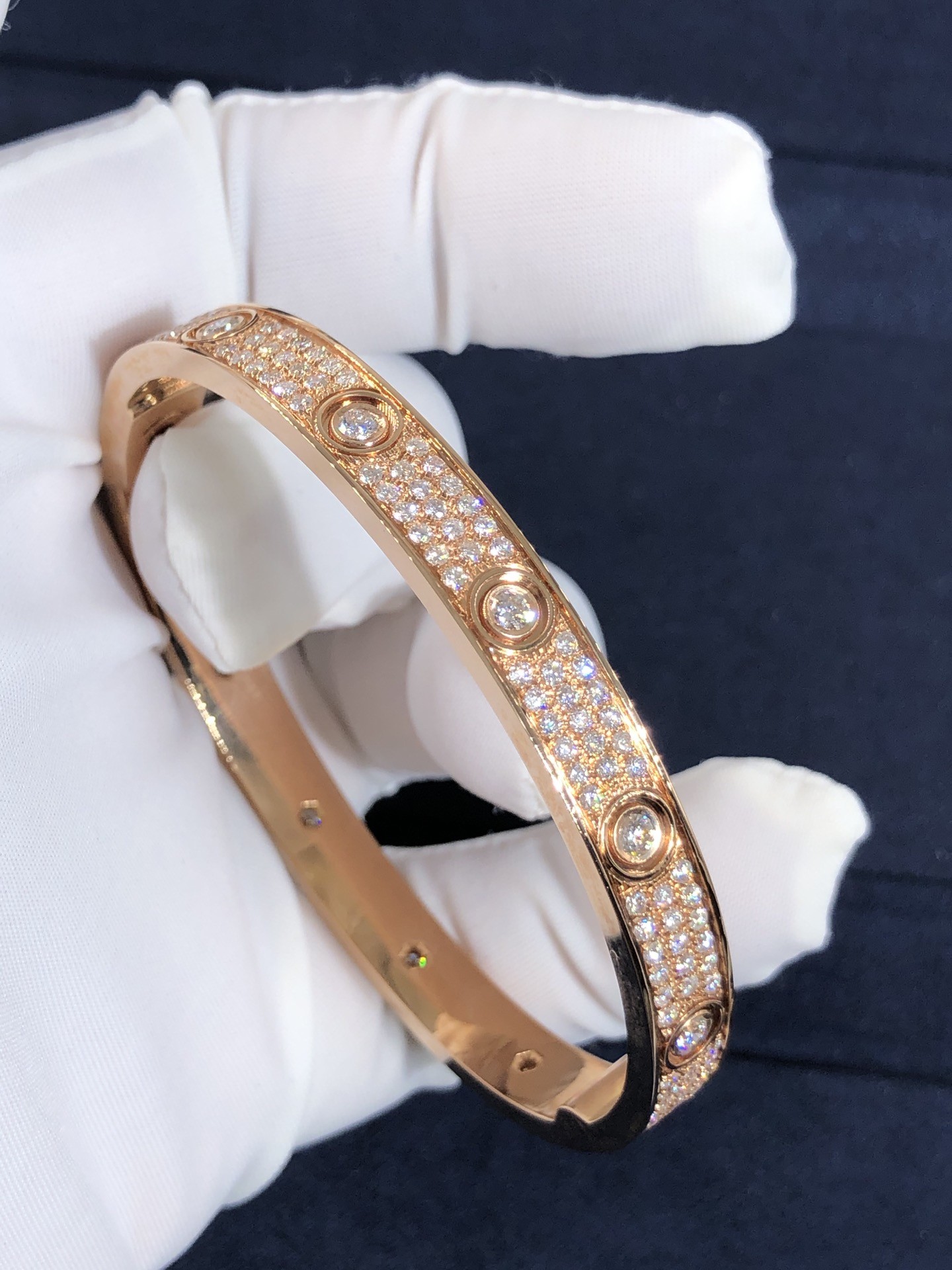 Popular Beautiful Gorgeous Factory Made 18k Car Tier Yellow/White/Rose Gold And Natural Diamonds LOVE Bracelet