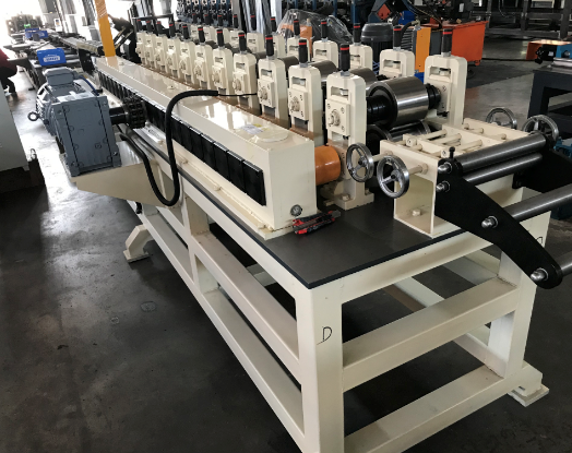 stud and track gearbox transmisson 