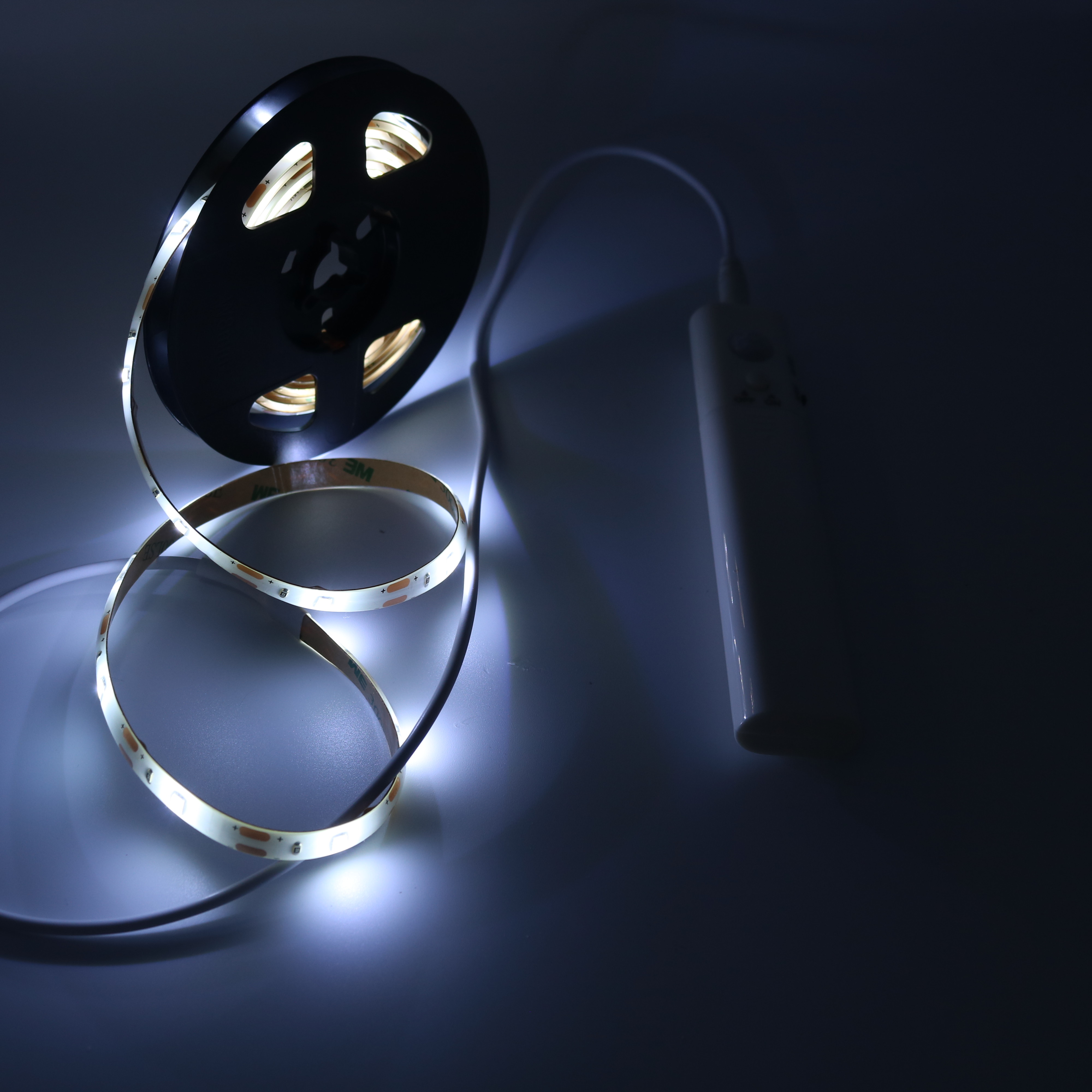 SMD2835 DC12V 3M Battery Powered LED Strip Light