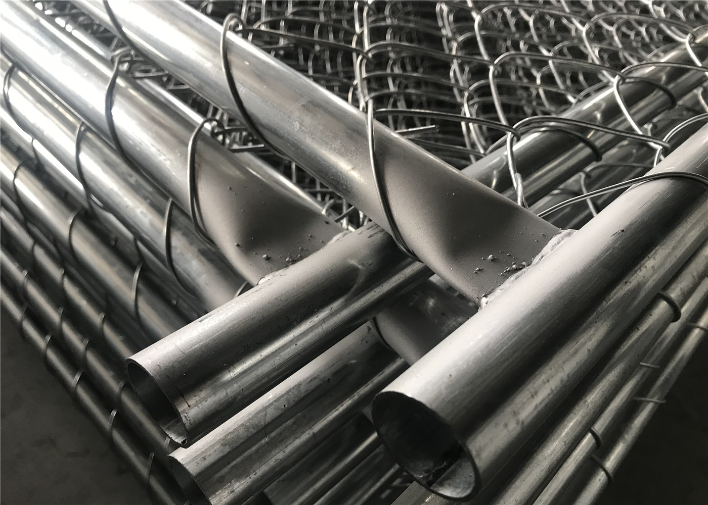 Chain Link Construction Fencing Panels 6'x10'/9.5' Mesh 2.25"x2.25" diameter 3.00mm Hot dipped Galvanized