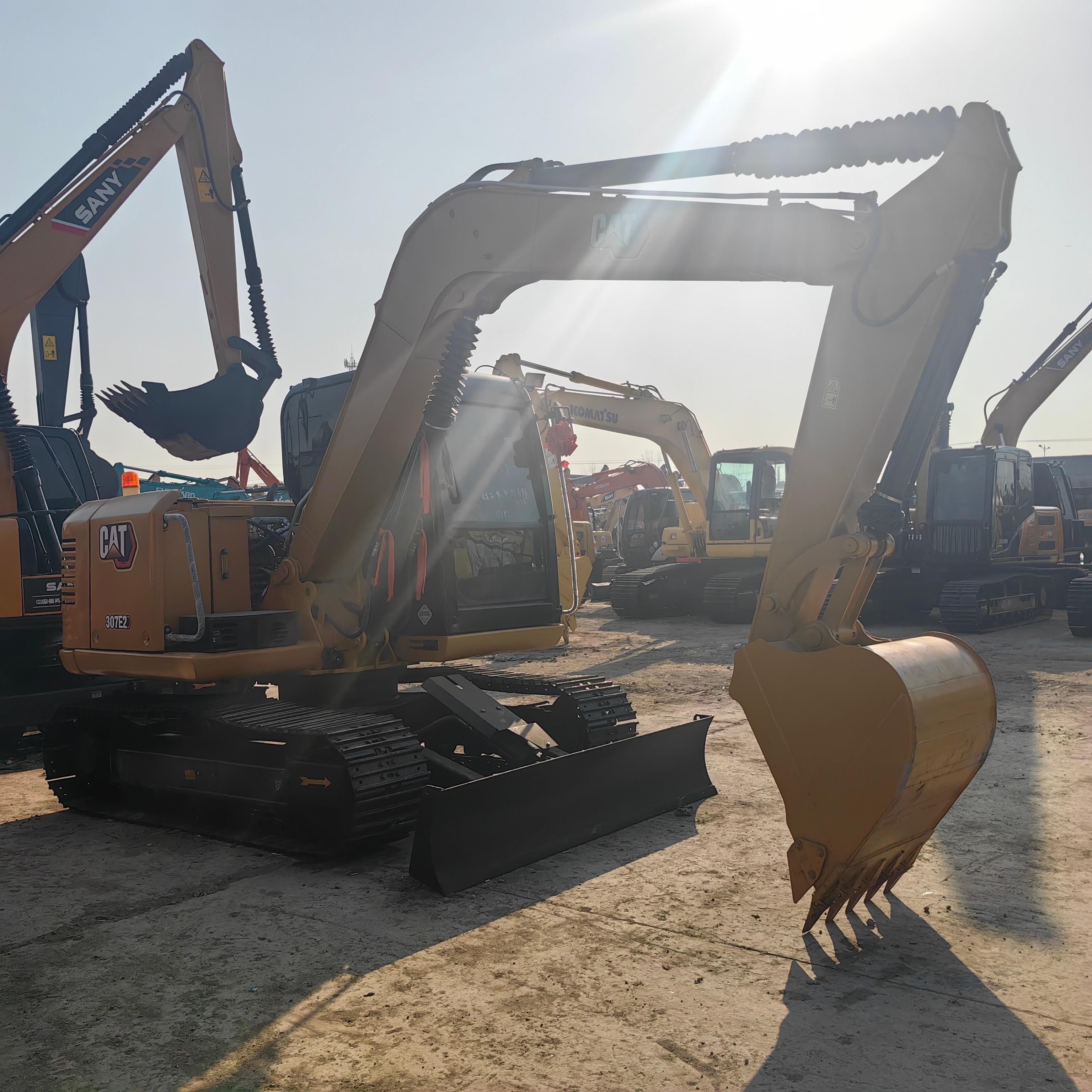 7Ton Mini Used Cat 307E Small Excavators Equipment Machinery With Blade Backhoe