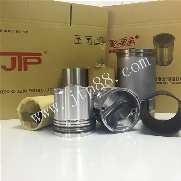 Black Color Engine Cylinder Liner For Truck Car Parts OEM 6137-21-2210