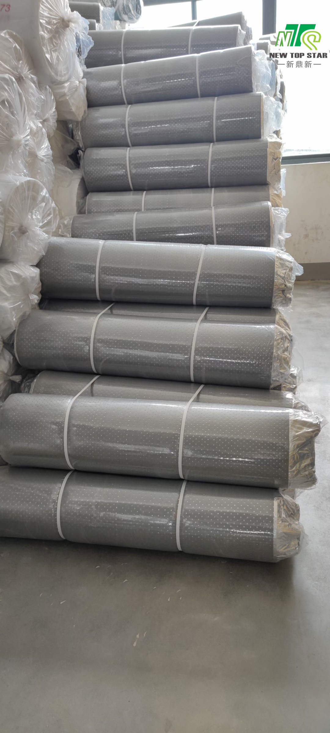 33kg/m3 2mm Underfloor Heating Underlay , Heated Laminate Floor Underlayment