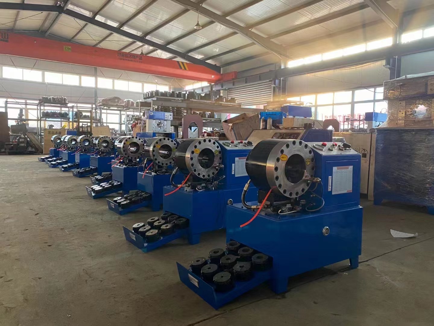 Oil Pump Pressure 31.5Mpa Hose Crimping Machine DX68 Hose Crimper
