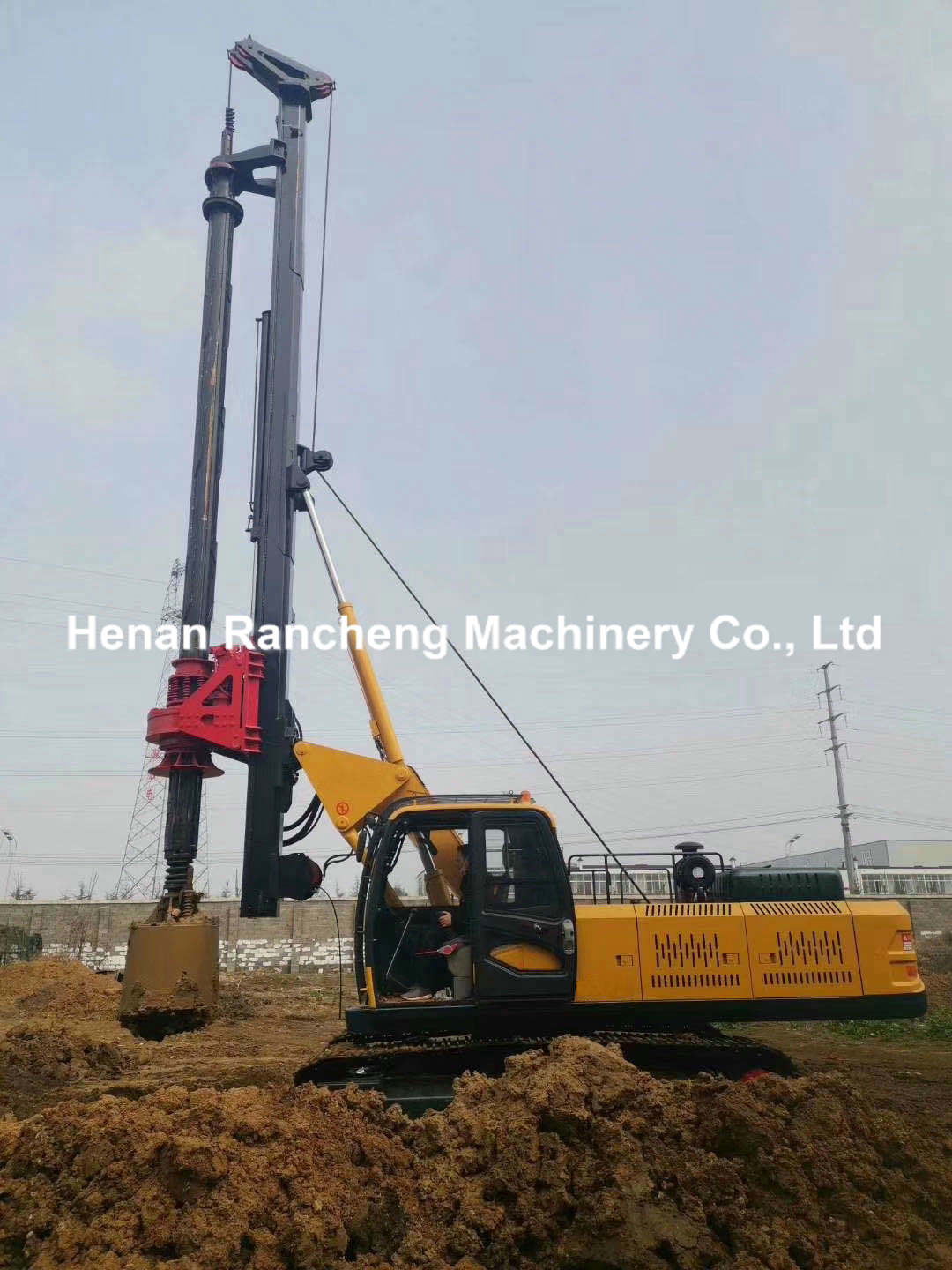 50m Drilling Depth Rotary Drilling Rig With Cummins 190KW Diesel Engine