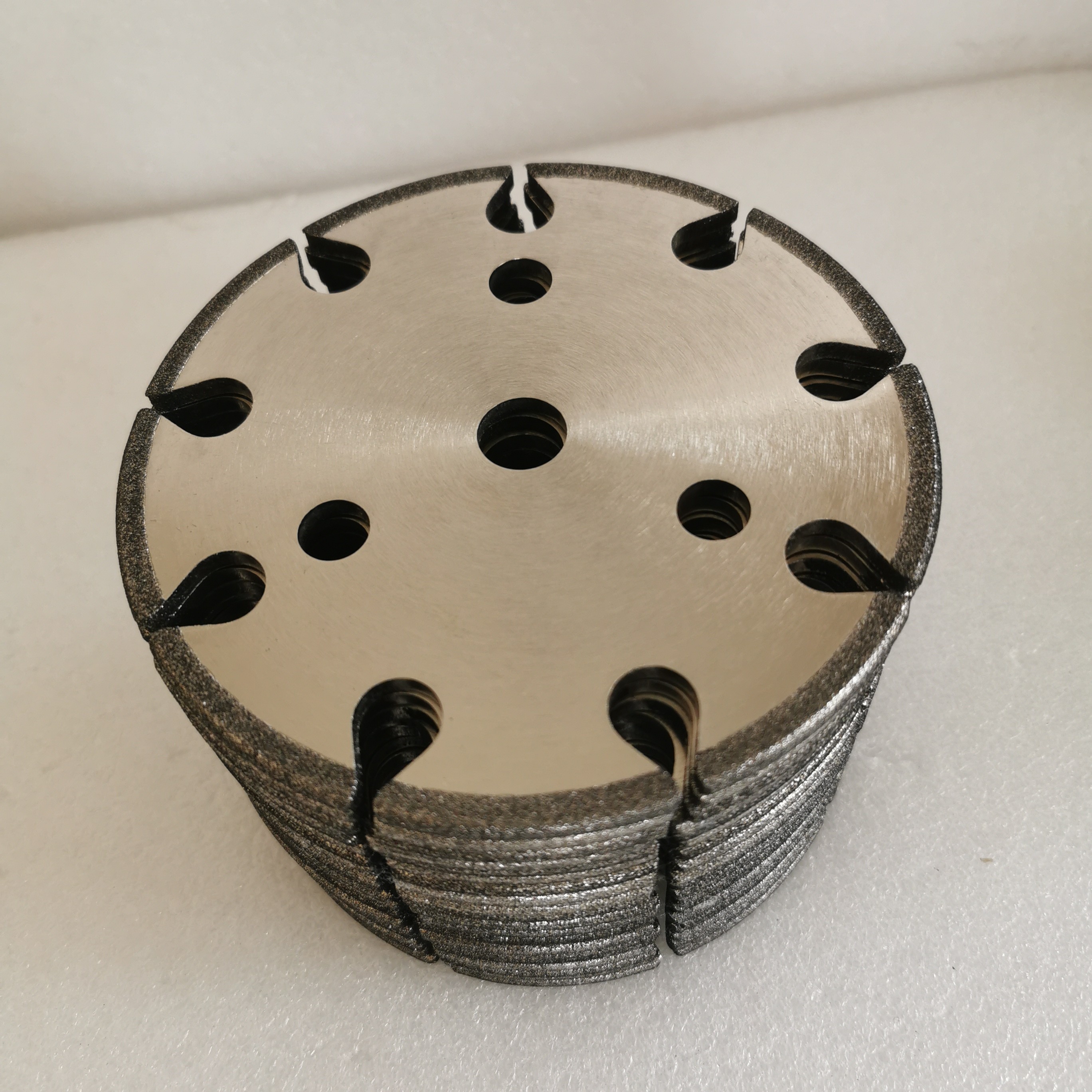 B80/100 145*4.8 * 16 *6 Mm Dinasaw CBN Cyclone Grinding Wheels For Sharpening Chain Saws