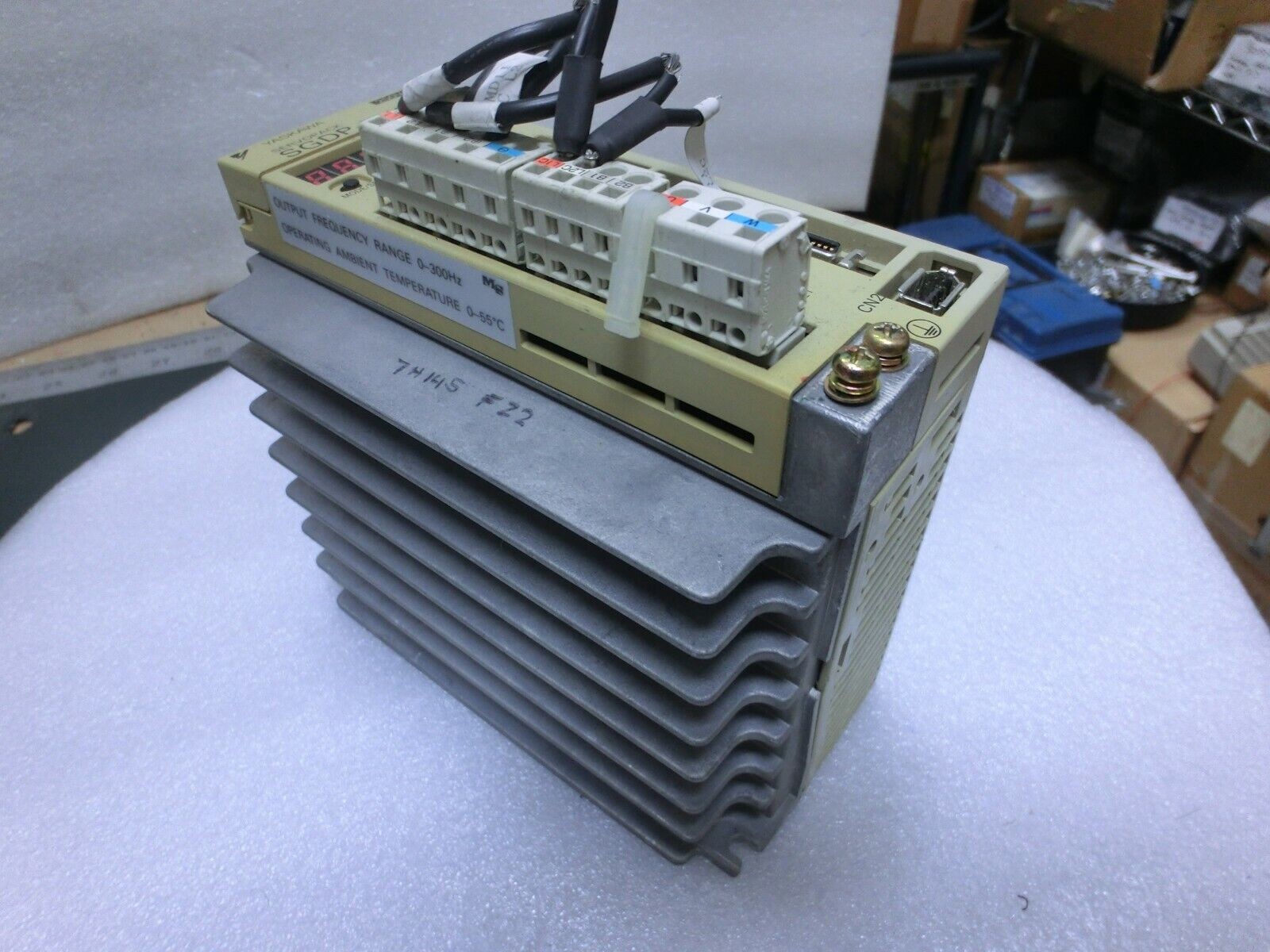 SGDP-04APA Yaskawa single phase input three phase output servopack