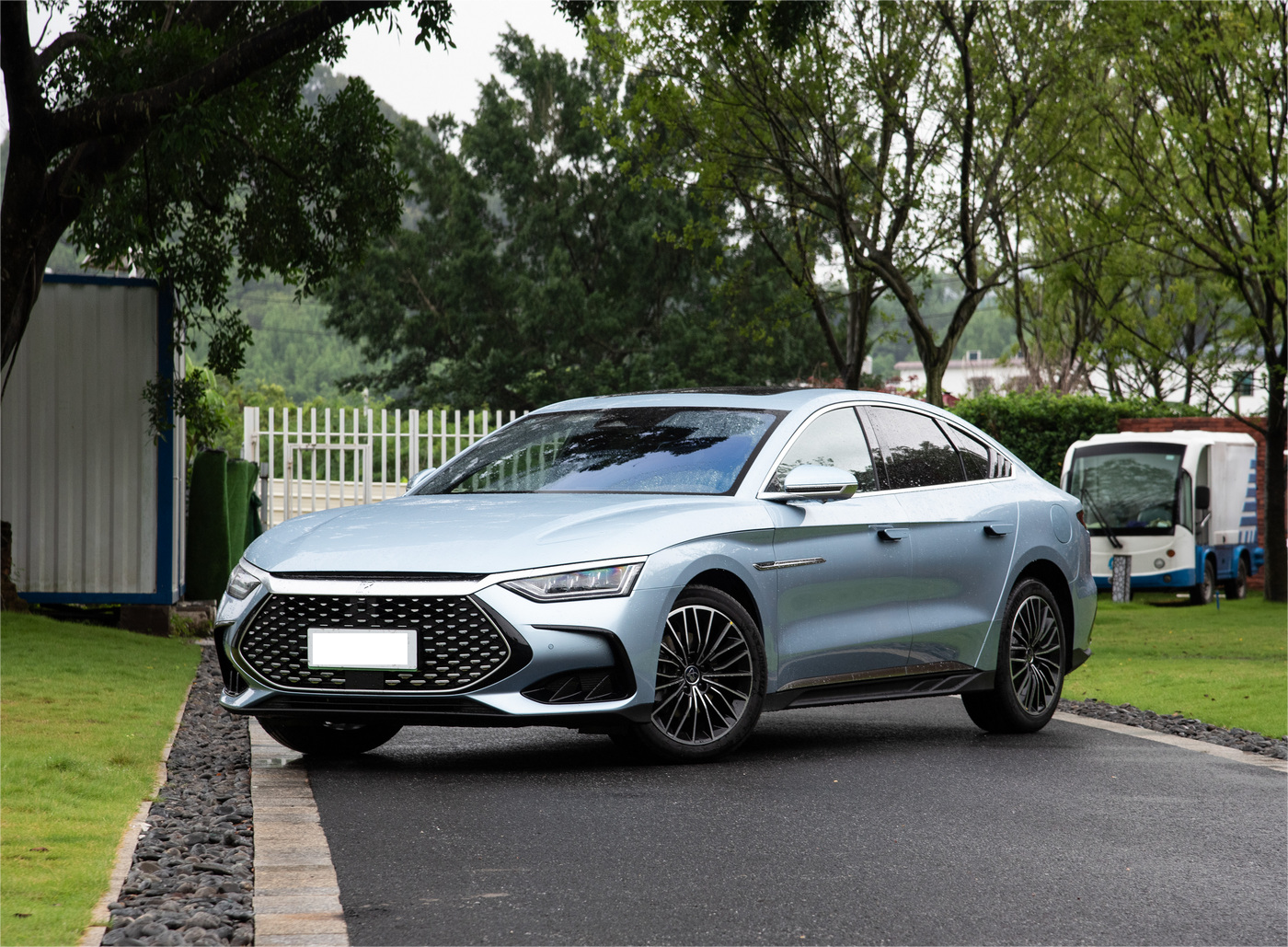 Market Hotspot BYD Han Champion 121 km DM-i Energy Vehicle