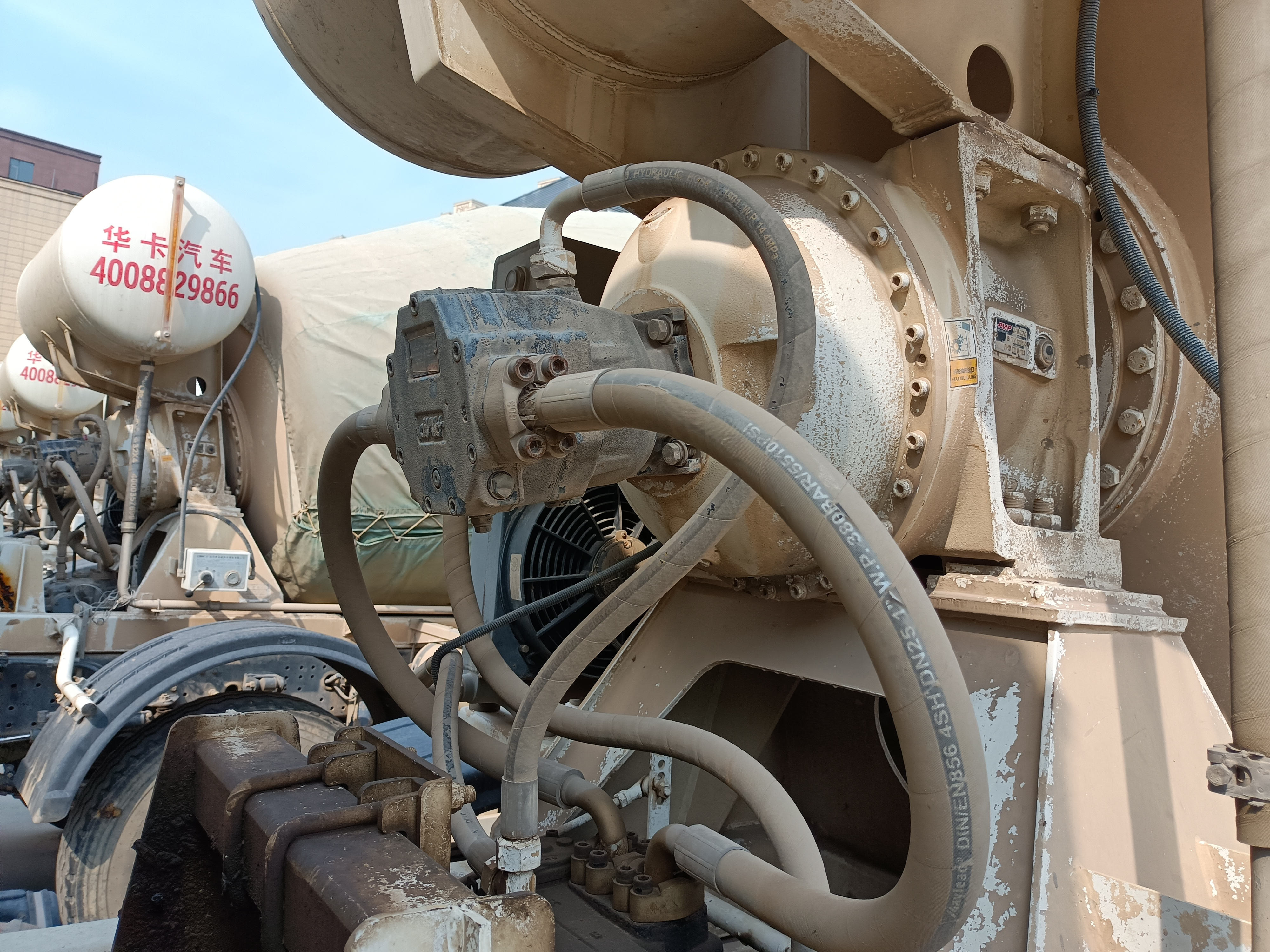 Used Shacman Concrete Mixer Truck 12m³ Mixer Tanker M3000 Cabin 2020 Year Weichai Engine