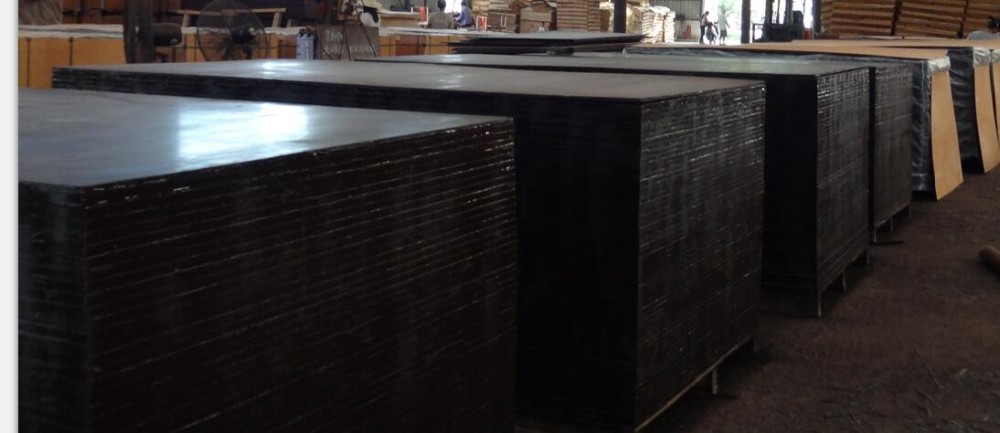 Finger Jointed Core Poplar 20mm Film Faced Plywood