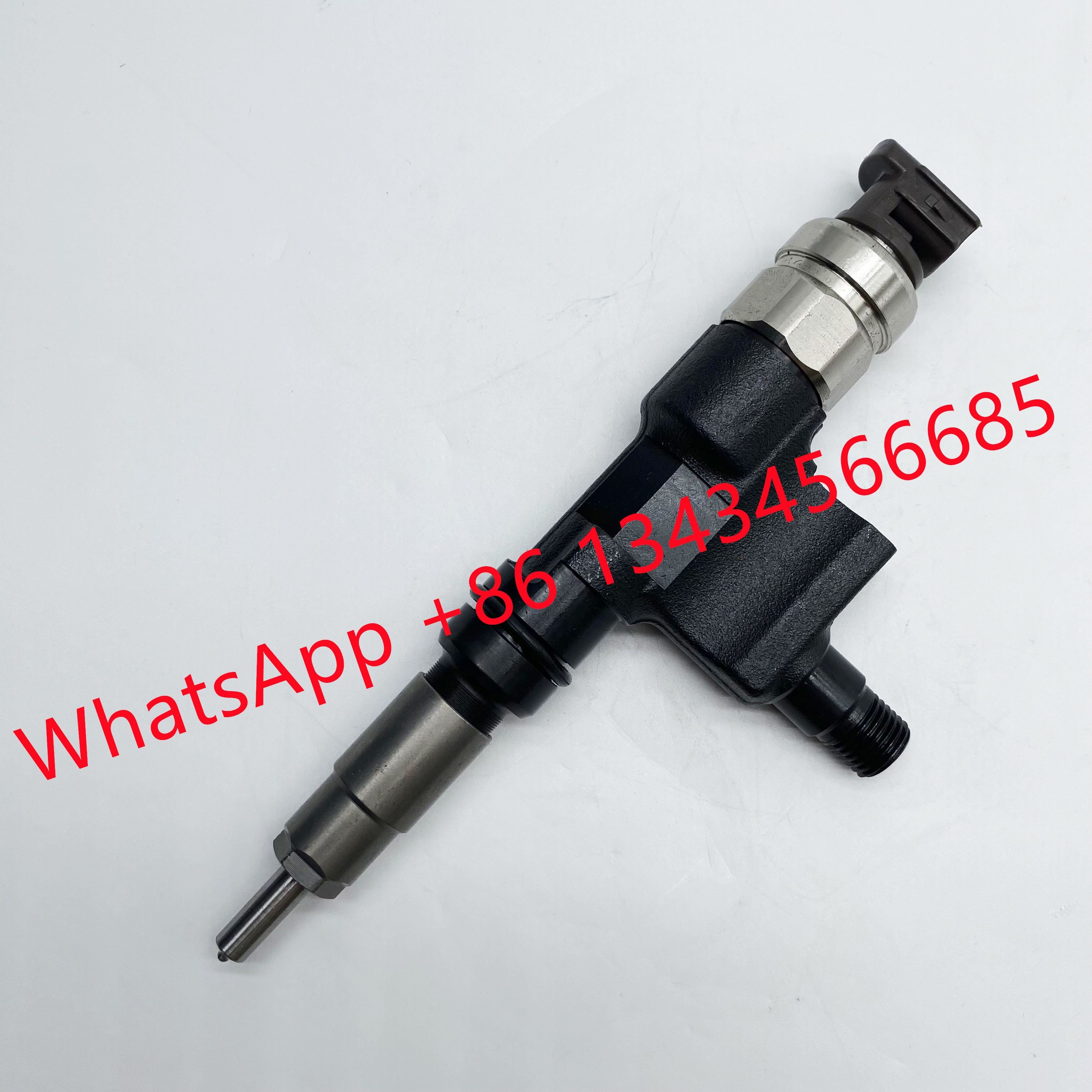 DENSO Common Rail Fuel Injector 095000-6520 for TOYOT 23670-79026