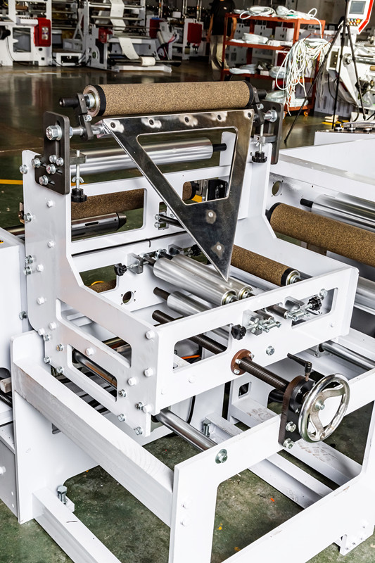 Medicine packing Folding Machine /folding machine/ Medicine packing film machine
